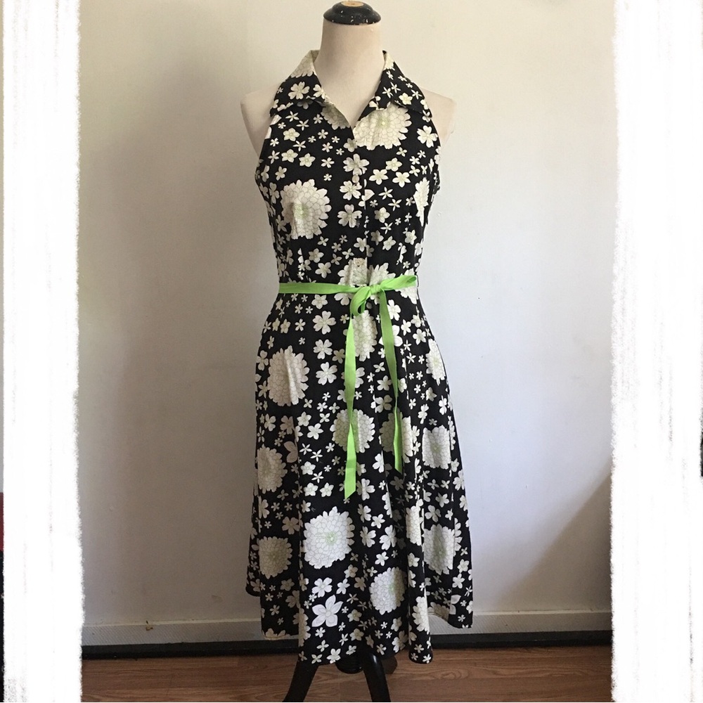 D.B.Y, Floral Black and White Halter Dress with Green Highlights & Belt: Sz 9/10